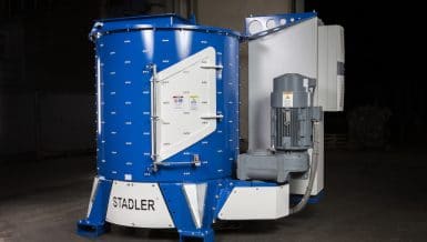High-quality plastic bottle sorting with the STADLER Delabeler
