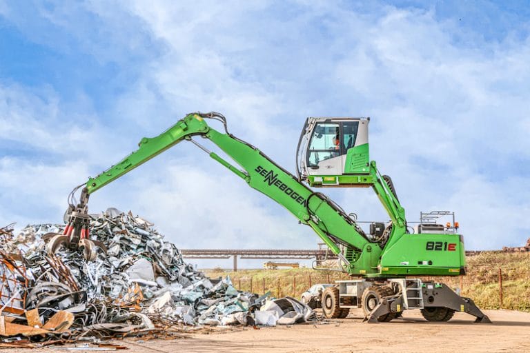 SENNEBOGEN Mobile 821E Series and Crawler Version of 640 Duty Cycle Crane Load and Compact Scrap