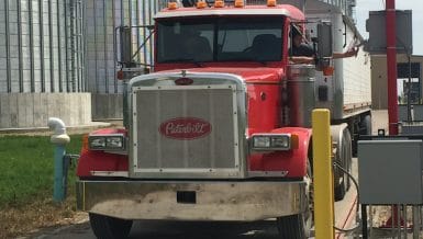 SmartTruck System Improves Efficiency and Safety