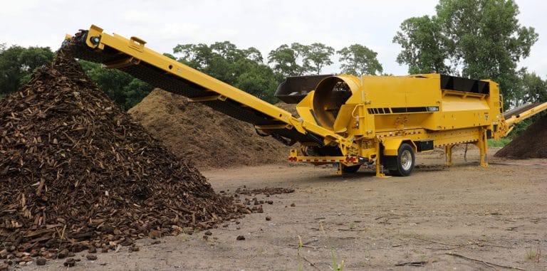 Vermeer Introduces New TR5300EM Trommel Screen