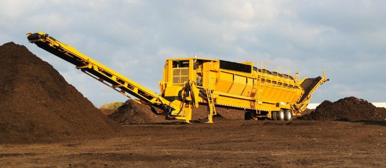 Tension Screen Drum Versus Auger drum: Which Trommel Screen Is Right For Your Composting Operation?