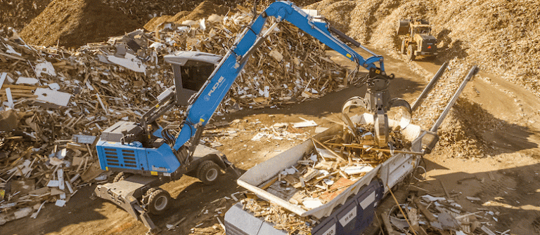 Rough Tools for Fine Particles: The Tuytel Group Continues to Count on Lindner’s Mobile Shredding Technology
