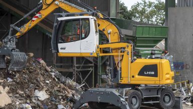 Small But Mighty Liebherr Wins The Day For Thorncliffe