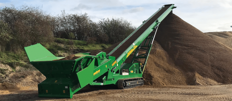 McCloskey® Unveils New Mobile Feeder Stackers