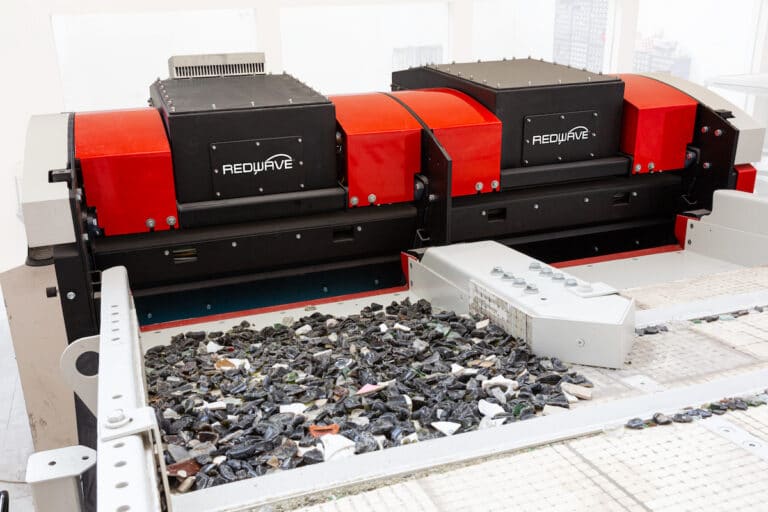 REDWAVE Enhanced Dark Glass Recovery Technology
