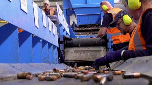 Regulator Approves UK’s First Recycling Plant for Household Batteries
