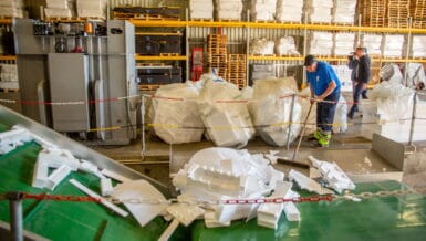 From Fish Box Producer To Waste Collector And LOOP Ambassador