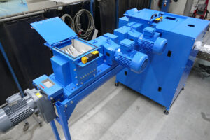 Shredding in Very Confined Spaces: Specially Configured Plant Reduces Volume of Layered Filter Residues by More than 90 Percent