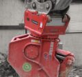 Rotar ROQ fully integrated hydraulic adapter is OilQuick CLEAN SYSTEM ready!