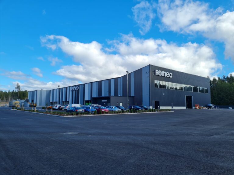 STADLER and ZenRobotics build the most advanced Materials Recovery Facility in the European Union with Remeo