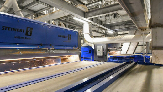 250 000 Tons of Sorted Wood Waste for the Longest MDF Press in Europe