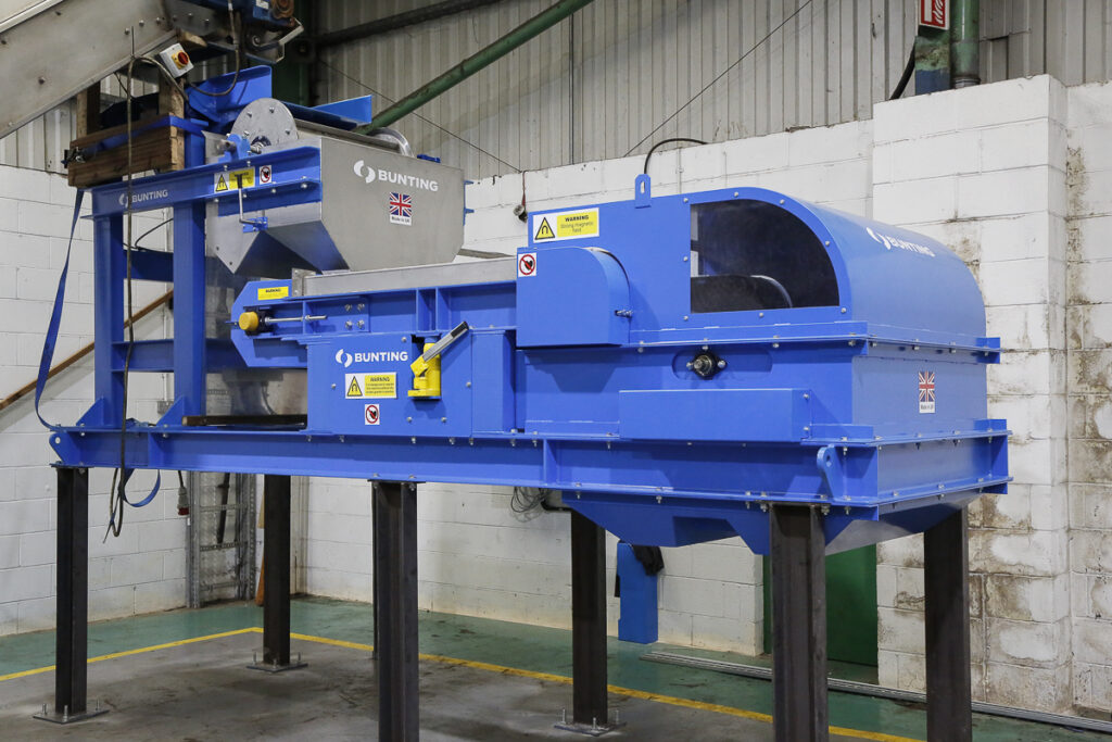 How To Use Magnetic Separation In the Recycling Industry - Magnet