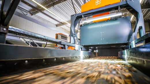 TOMRA highlights full wood sorting solution at LIGNA