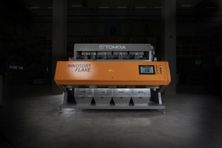 TOMRA Presents The New INNOSORT™ FLAKE For Unrivaled Flake Sorting Performance