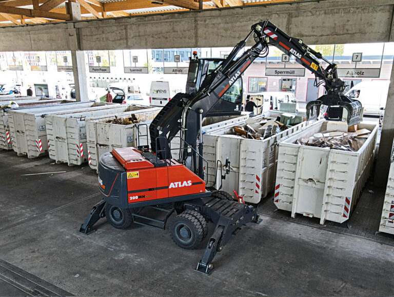 ATLAS Will Present Their Industrial Material Handling Machine in Action at IFAT 2024