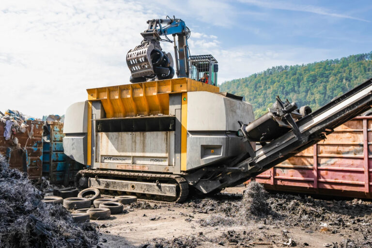 Sustainable Solutions: Zuser Invests in UNTHA Shredders