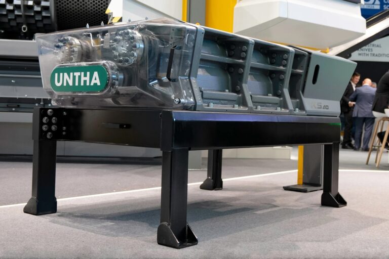 UNTHA Unveils Advanced Generation Four Shaft Shredder at IFAT