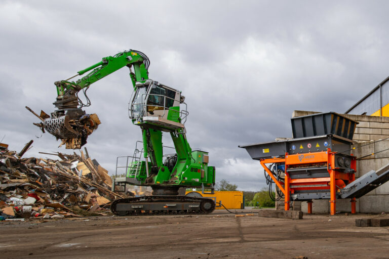 Efficient Waste Wood Treatment With The EKOMAXX 800 e-pu