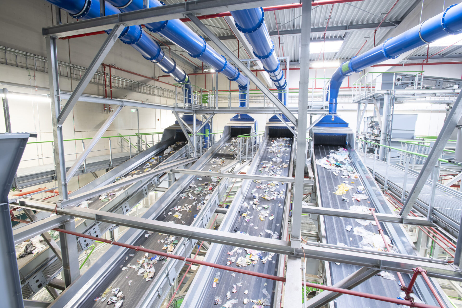 STADLER completes groundbreaking lightweight packaging sorting plant for PreZero in Sollenau, Austria
