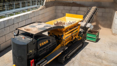 TANA Shark shredder