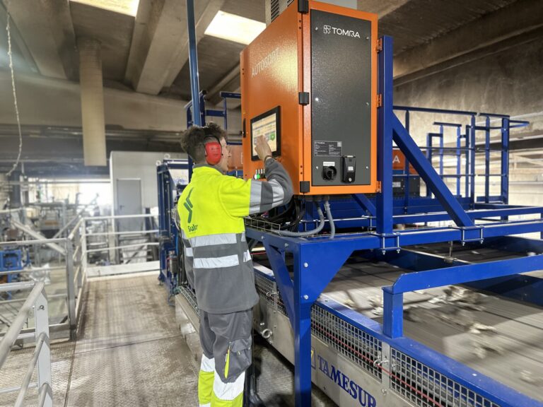 Tray-To-Tray Recycling