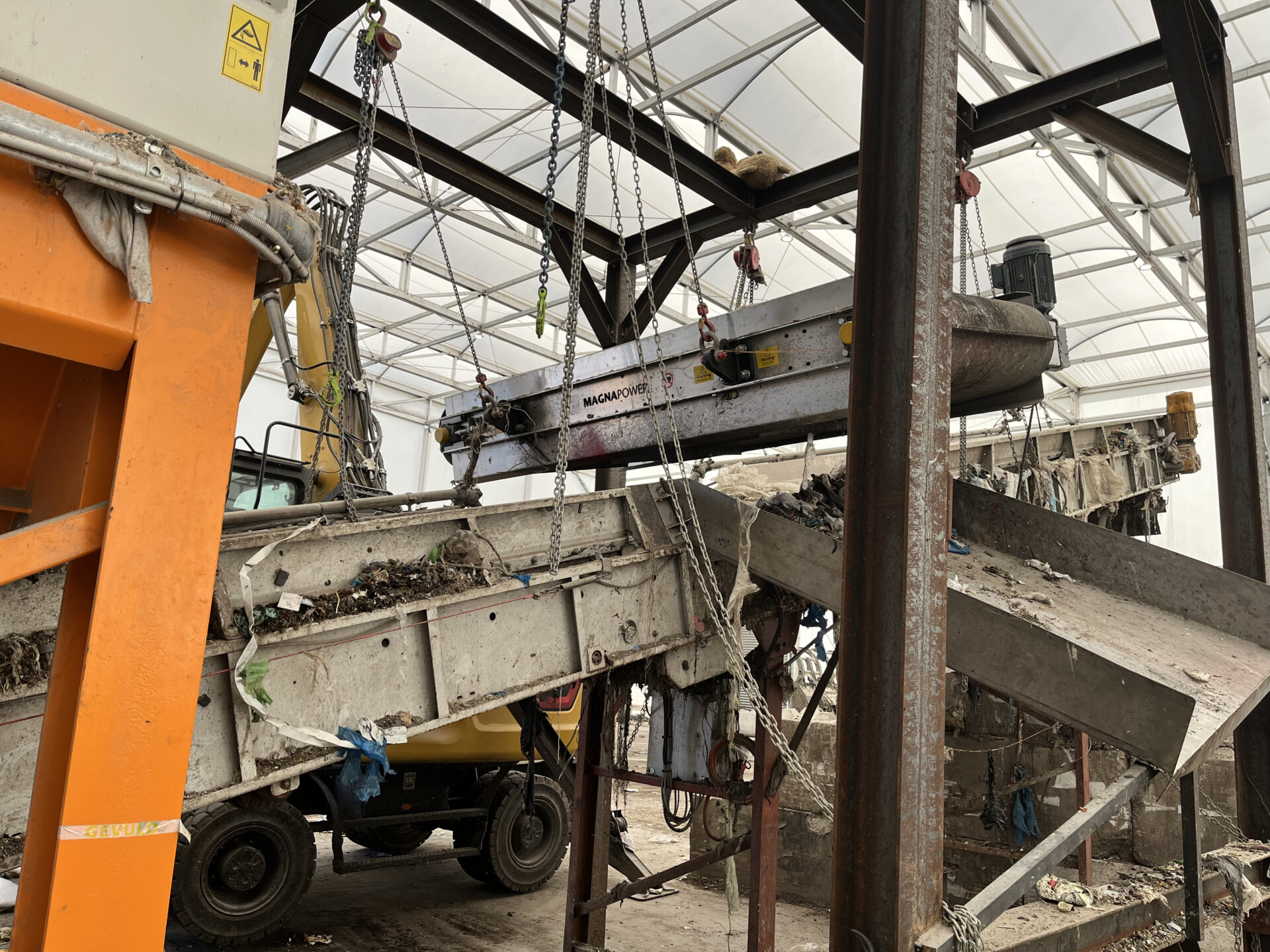 AEB Amsterdam Eliminates Nitrous Oxide Canister Risks with Magnapower Overband Magnets